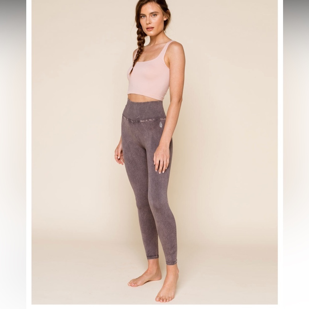 NWOT FREE PEOPLE FP Movement Good Karma Womens Leggings washed gray XS/S - Picture 3 of 7